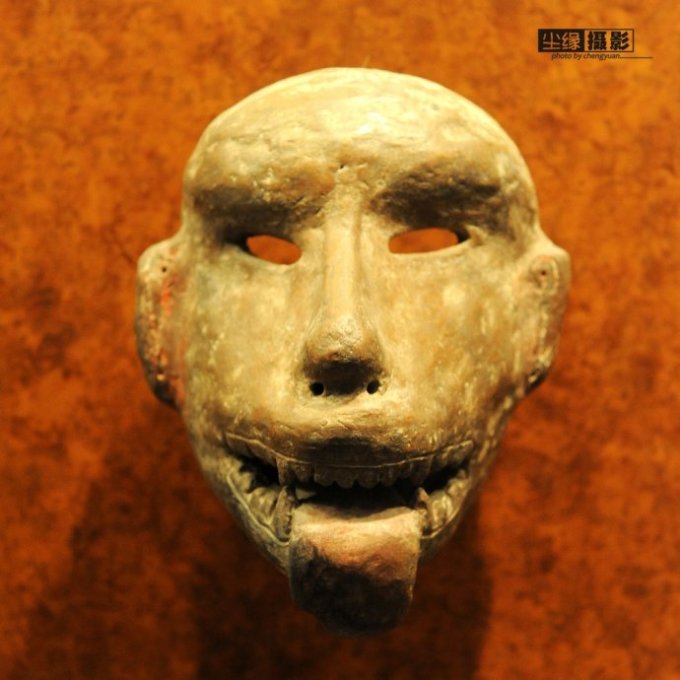 水晶头骨玛雅文明 wKgBm07xYvHYFMEtAAIVEXoNwJg94.jpeg?imageView2%2F2%2Fw%2F680%2Fq%2F90