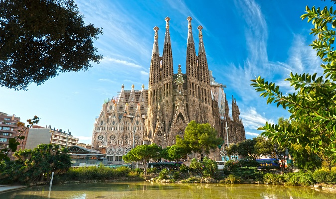西班牙巴塞罗那圣家堂/圣家族大教堂门票 Sagrada Familia（免购票排队+免打印+可选中文语音导览+可选登塔）