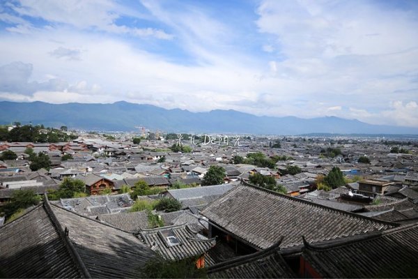 看云南 wKgBZ1k-MkiAGAgMAAFEQdUrPQo24.jpeg?imageView2%2F2%2Fw%2F600%2Fh%2F600%2Fq%2F90