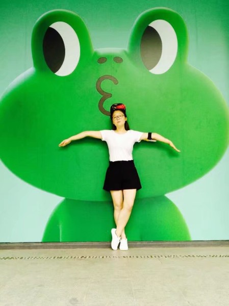 开心的飞起来图片大全 wKgBZ1nvGK-AbHJLAAHKkZHoyQ082.jpeg?imageView2%2F2%2Fw%2F600%2Fh%2F600%2Fq%2F90