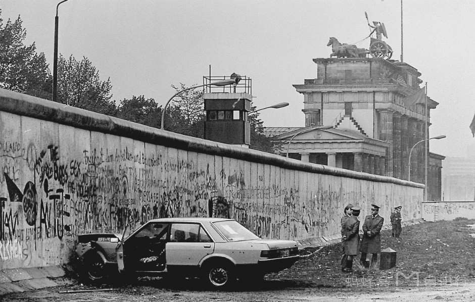 攻略全世界网红墙 | 柏林墙的倒塌,一个时代的结束