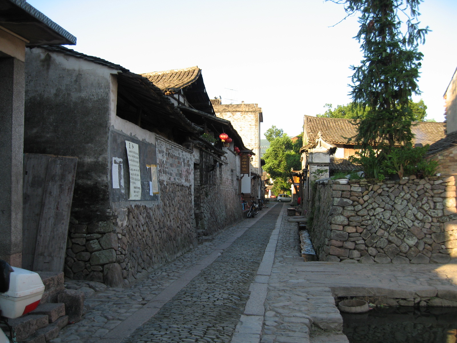 雁荡山避暑,远离都市的喧闹   芙蓉村 是个古村落,在 永嘉 县岩头镇