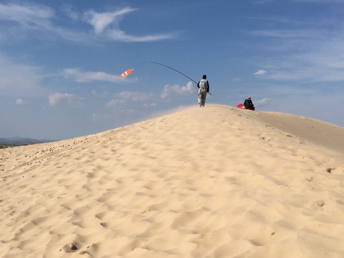 玉龙沙湖滑翔.骆驼.划沙.美食,赤峰旅游攻略