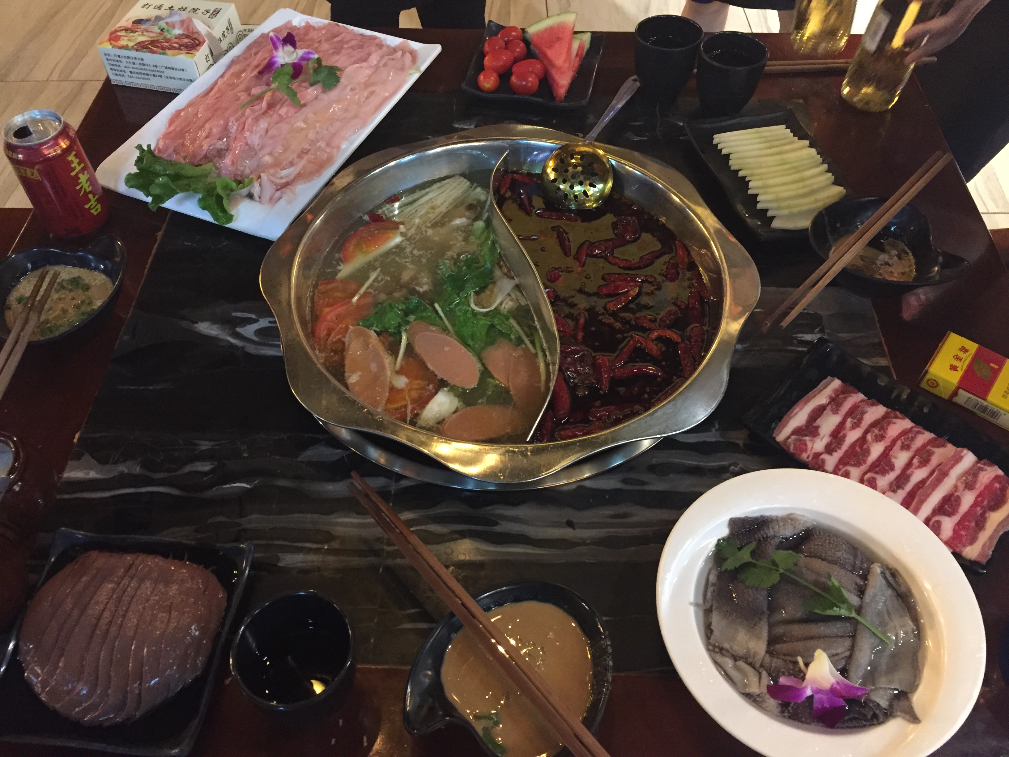重庆景轩火锅人均消费_重庆火锅图片(2)