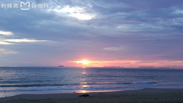 比较便宜的海边 wKgBZ1m7KJKAQCQvAAakeUKW3Nk99.jpeg?imageView2%2F2%2Fw%2F600%2Fh%2F600%2Fq%2F90