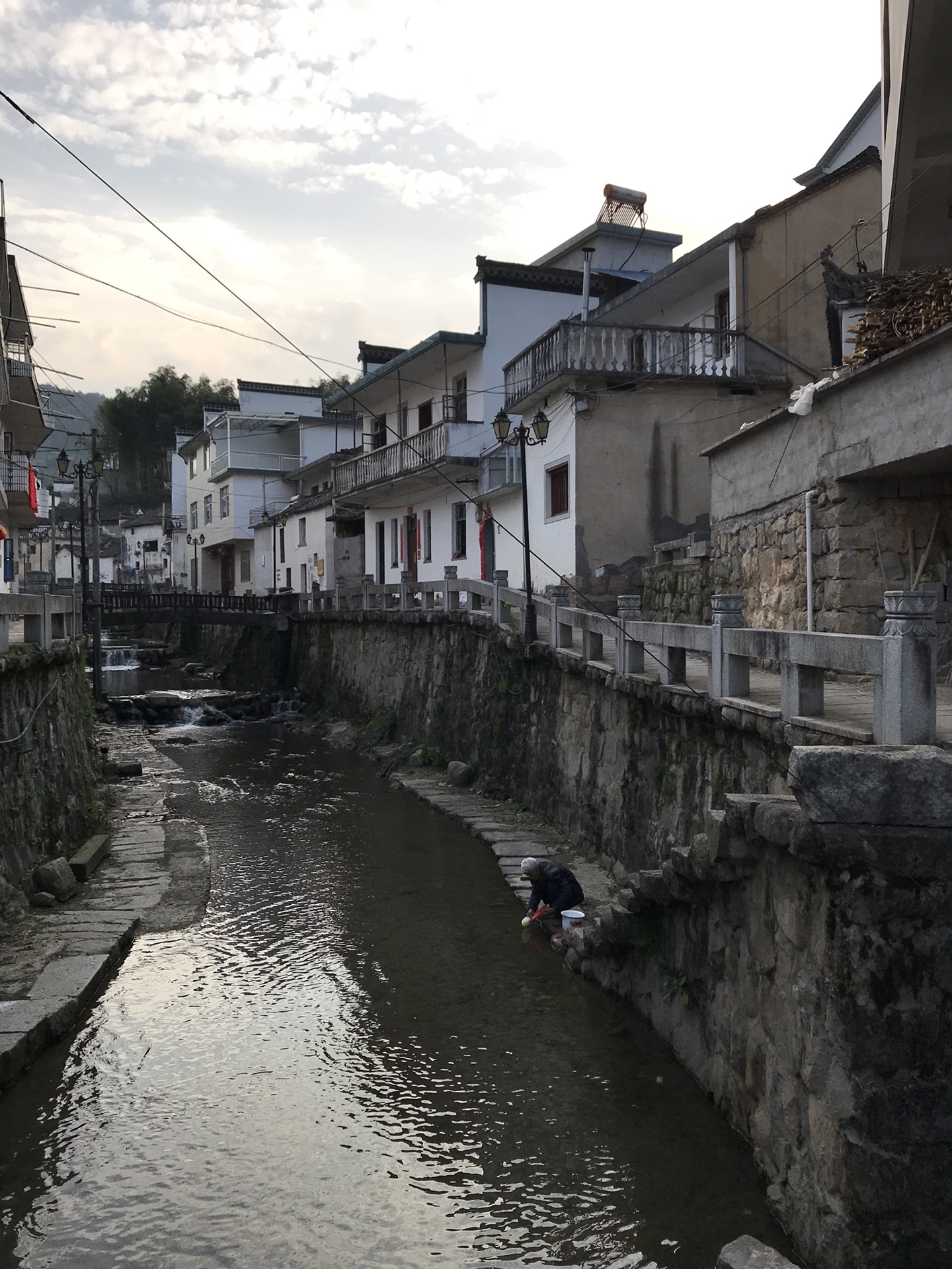 绩溪县多少人口_绩溪县龙川景区图片