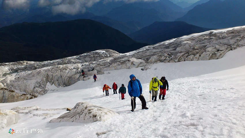 登顶风雪的云端—云南哈巴雪山徒步记实攻略--哈巴雪山游记--蚂蜂窝