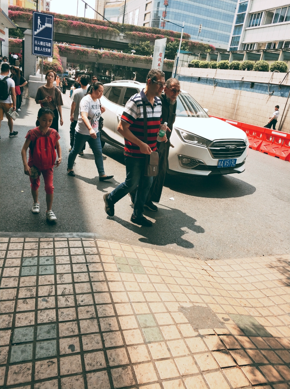 香港外来人口_...居住证制度管理外来人口