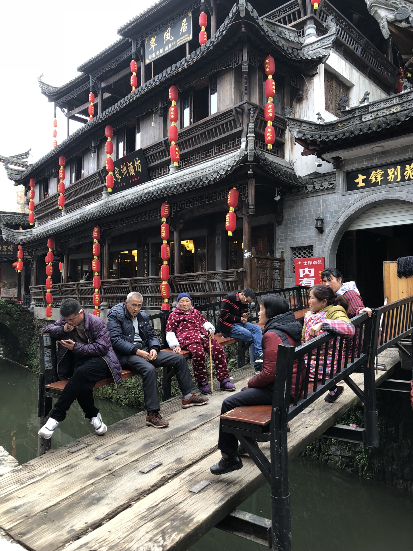 婺源周溪人口_婺源油菜花图片(2)