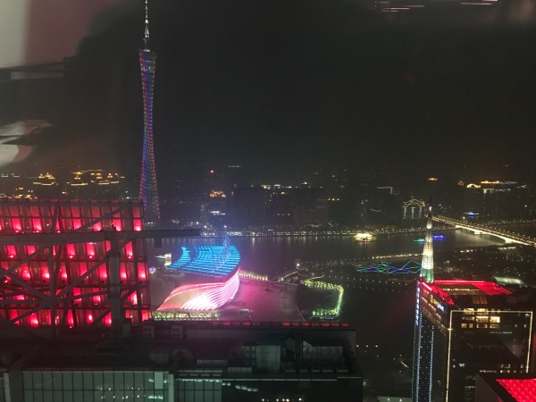 什么时候天亮得最晚 wKgBEFtdDAWAYtuzAAjxkARwj2004.jpeg?imageView2%2F2%2Fw%2F600%2Fh%2F600%2Fq%2F90