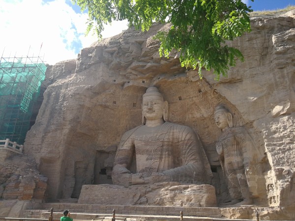 云冈石窟风景区简介 wKgBEFshVhGAReMQAAvilCMFvRY70.jpeg?imageView2%2F2%2Fw%2F600%2Fh%2F600%2Fq%2F90