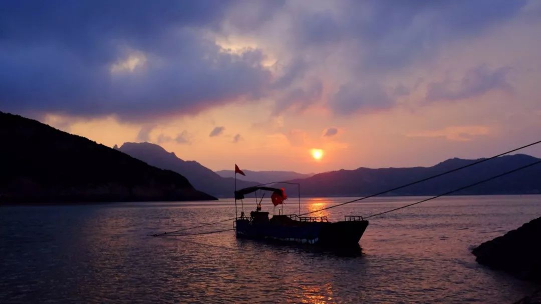 浙江台州三门县,一个有生猛海鲜,海浪沙滩的奇幻小岛