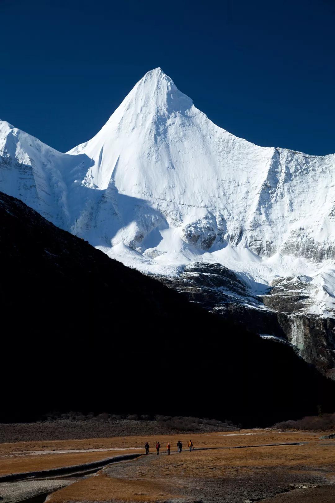 wKgBEFp310eAeZW4AAKyMdhtq2A98.jpeg?imageView2%2F2%2Fw%2F600%2Fh%2F600%2Fq%2F90