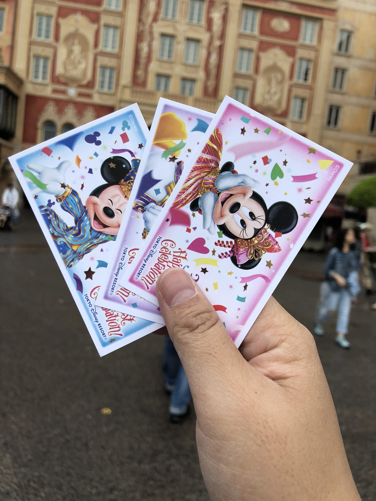 东京迪士尼游玩攻略，东京迪士尼如何减少排队时间，东京迪士尼怎样玩超多项目