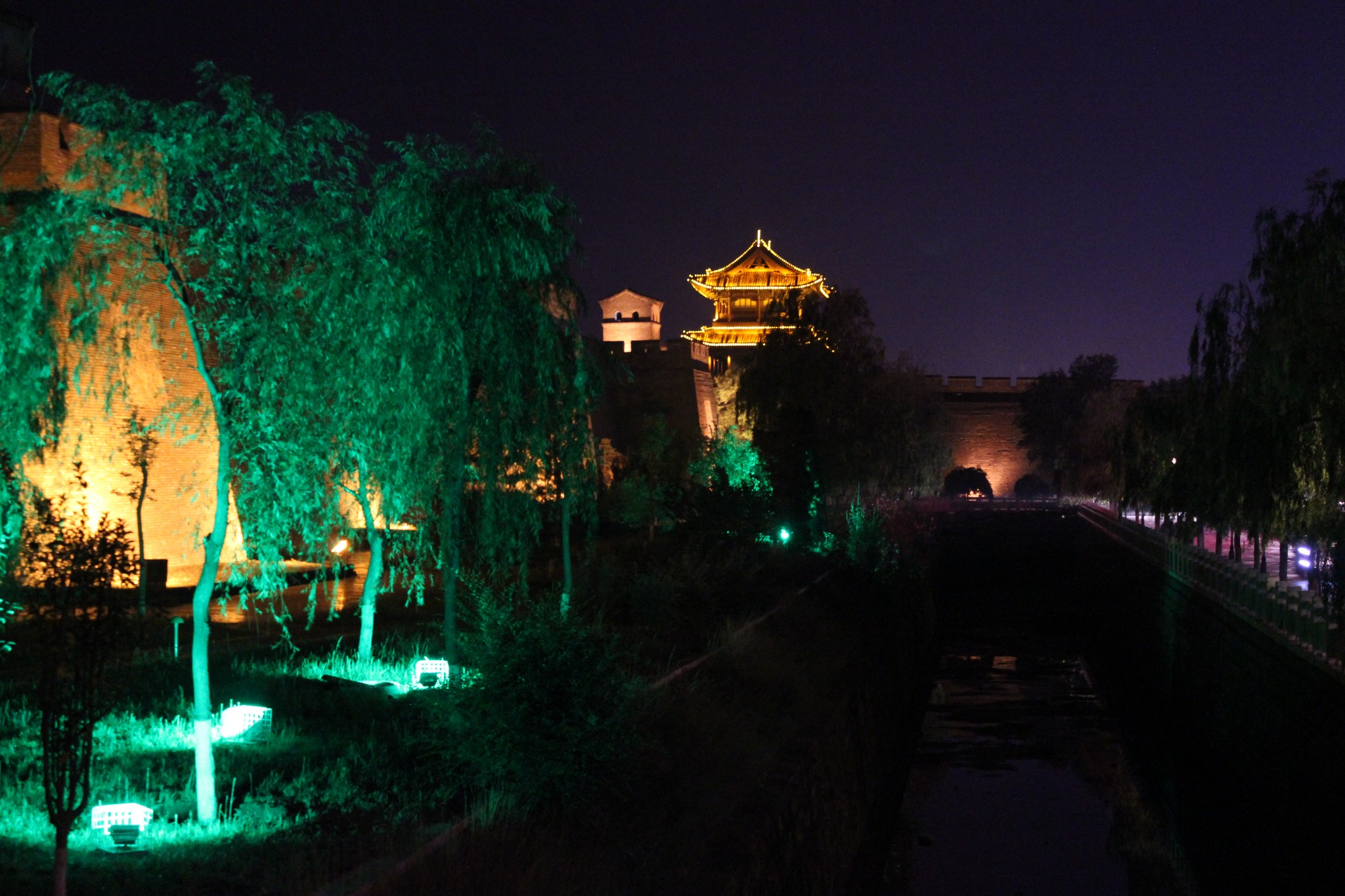 wKgED1ubWM-AVxF7AAjcaVu8zxY31.jpeg?imageView2%2F2%2Fw%2F600%2Fh%2F600%2Fq%2F90