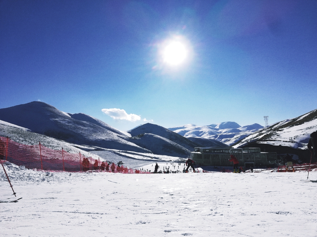 会泽大海草山滑雪场