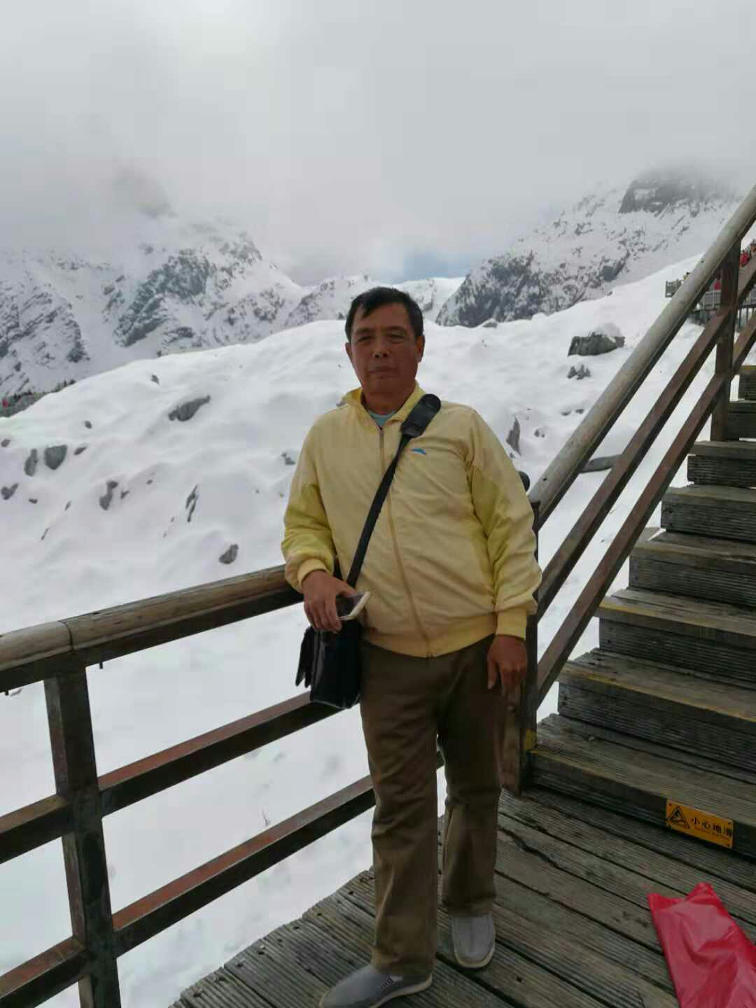 wKgED1vmRziAHGsPAAX_sfVKRJ498.jpeg?imageView2%2F2%2Fw%2F600%2Fh%2F600%2Fq%2F90