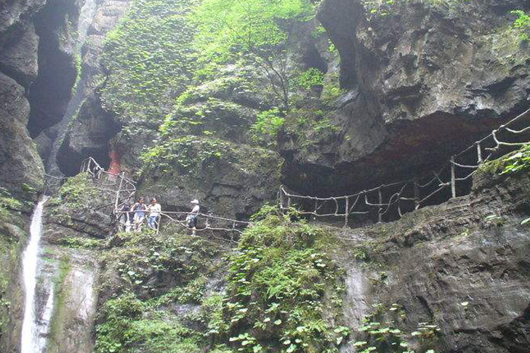 野三坡百里峡 北京十渡东湖港大峡谷 峡谷玻璃漂流2日游(国家地质公园