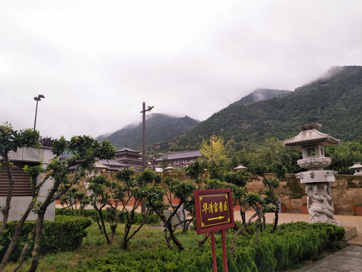 磨肩什么踵成语_成语故事简笔画(3)