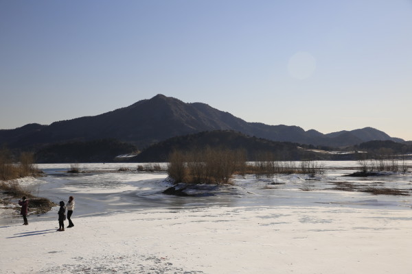 十三陵水库有啥玩的 wKgB4lL3hbOAah4tAAbp4YIuIlk11.jpeg?imageView2%2F2%2Fw%2F600%2Fh%2F600%2Fq%2F90