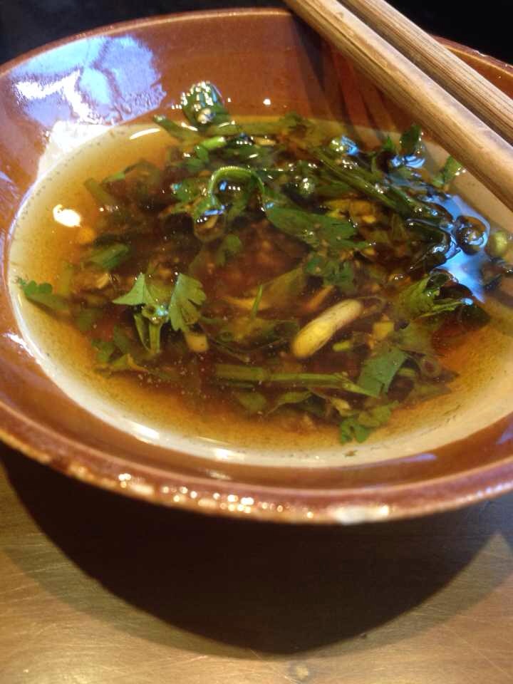 黄记煌人均消费多少_黄记煌三汁焖锅图片