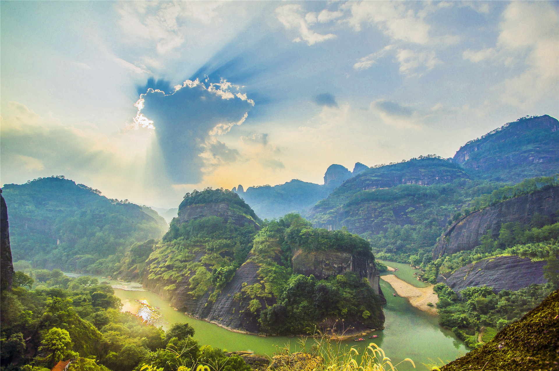 武夷山热门景点有哪些，武夷山热门景点好玩吗，武夷山热门景点推荐