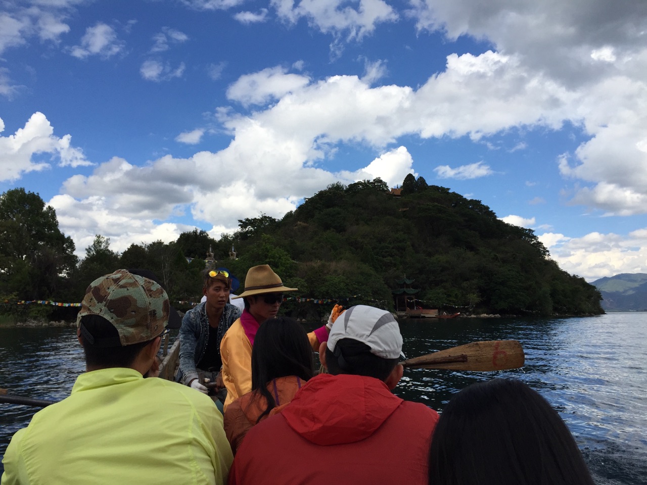 去丽江旅游拍婚纱照_丽江旅游攻略必去景点