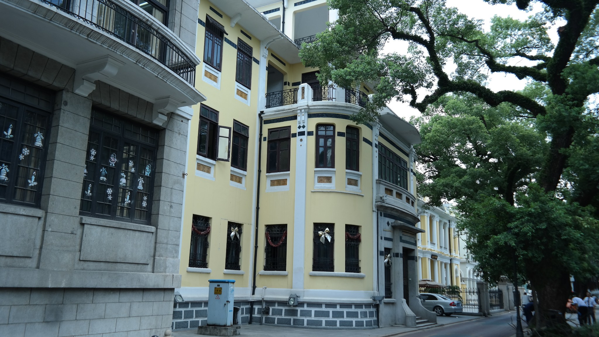 沙面街人口_广州沙面街图片(2)