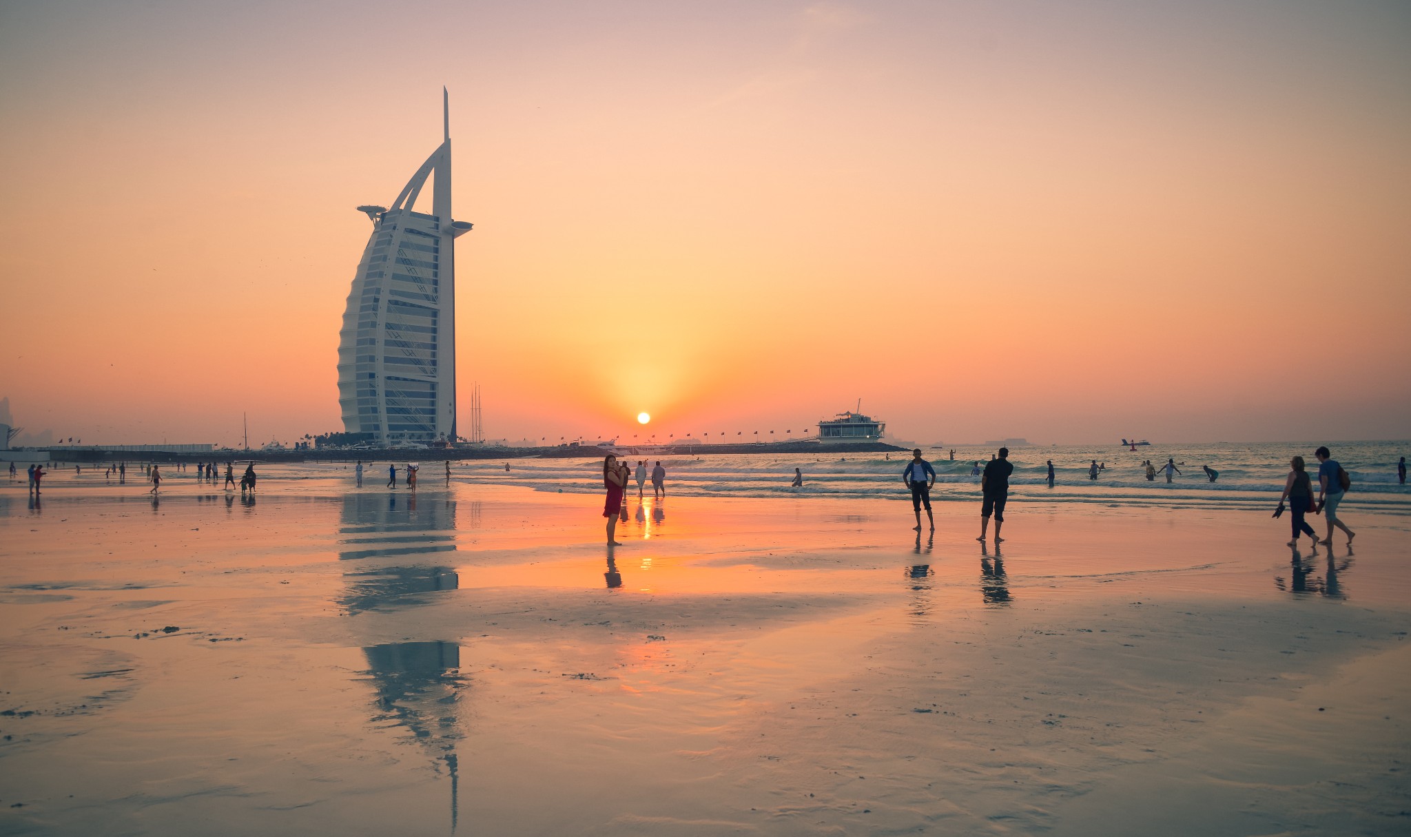 迪拜旅游需要签证吗，迪拜签证好办吗