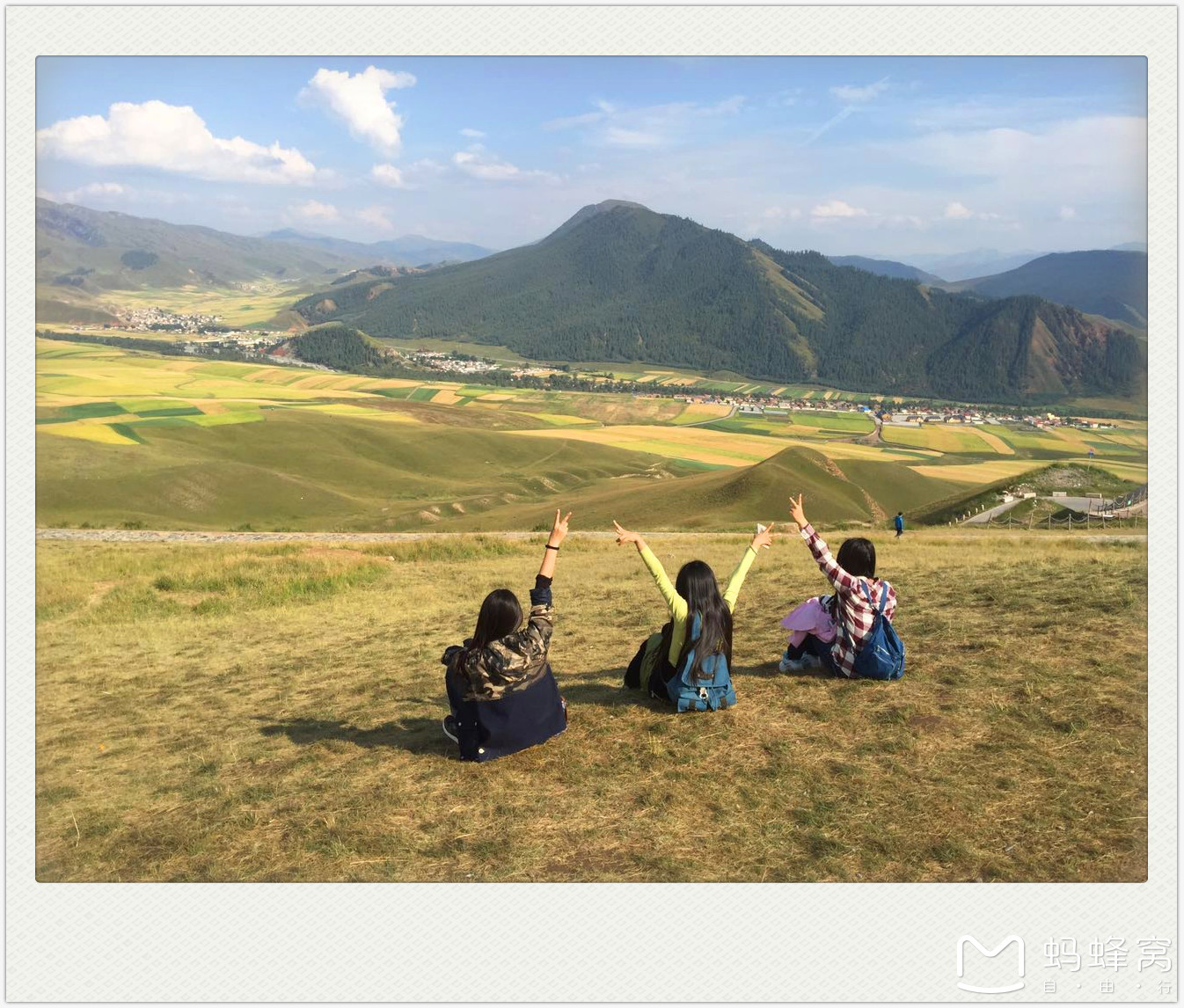 十万大山内部人口_十万大山(3)