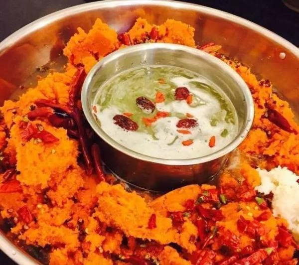 旅游风景区美食 wKgBs1ffoxCAF5S-AAEQL8nJ7lY33.jpeg?imageView2%2F2%2Fw%2F600%2Fq%2F90%7CimageMogr2%2Fstrip%2Fquality%2F90