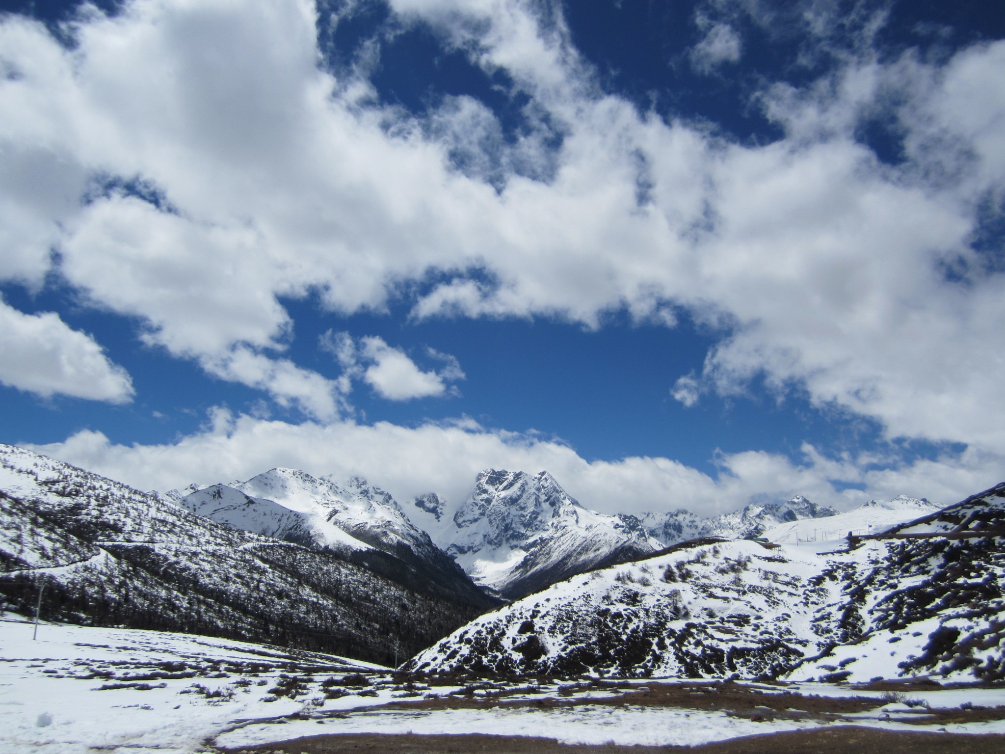 丽江,泸沽湖,香格里拉,德钦,梅里雪山9日游