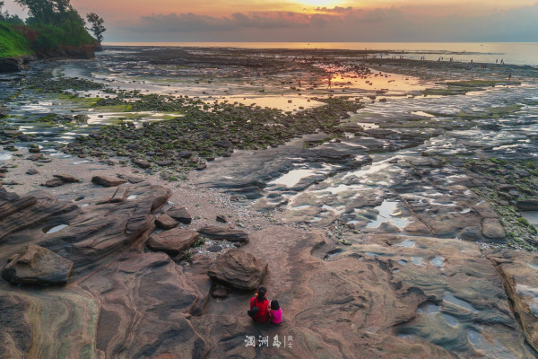 中国最美小岛照片 wKgBs1ZN6C2AHpb0AA3wD_MrwI440.jpeg?imageView2%2F2%2Fw%2F600%2Fh%2F600%2Fq%2F90