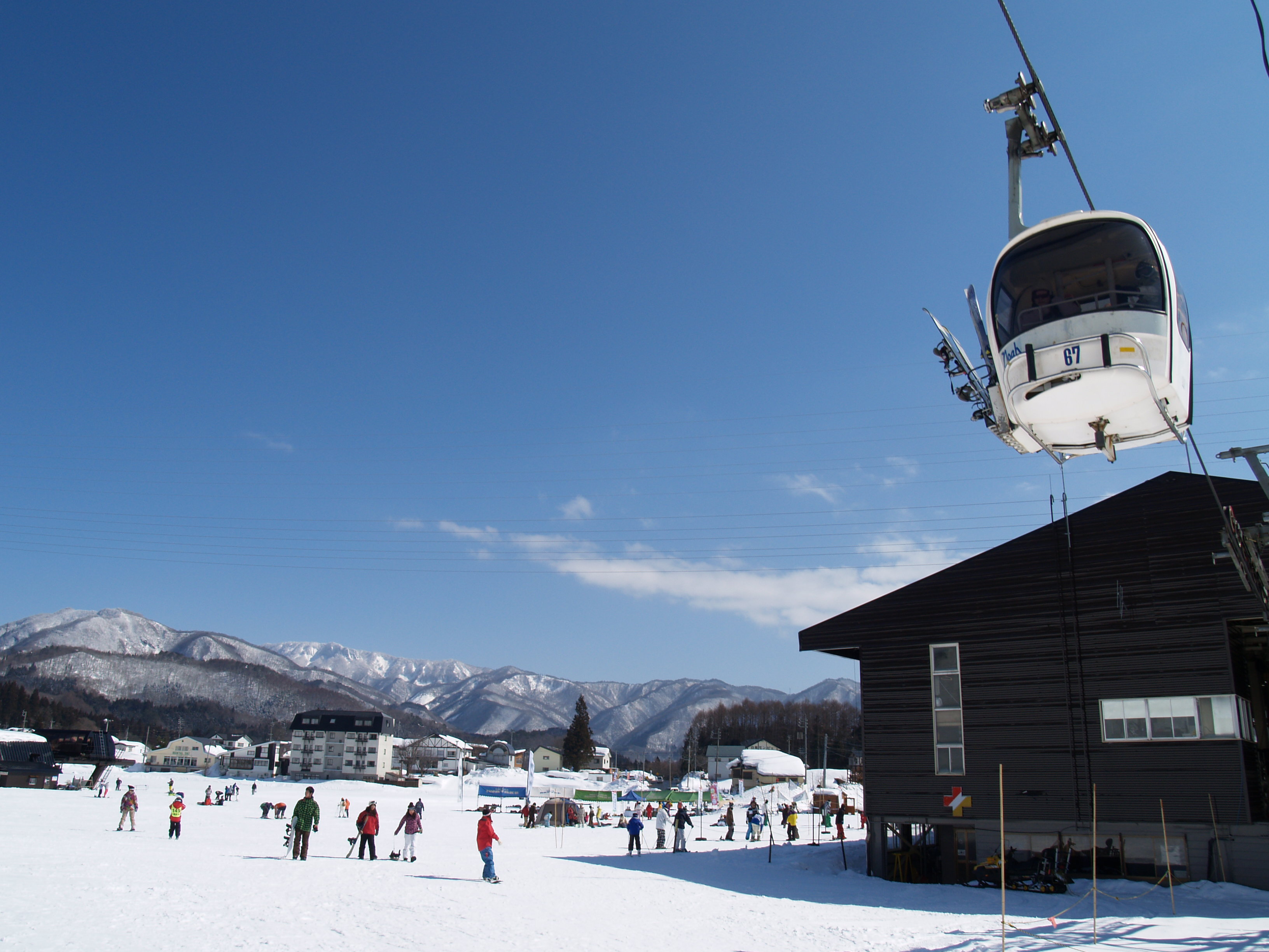 3,白马岩岳snow field滑雪场