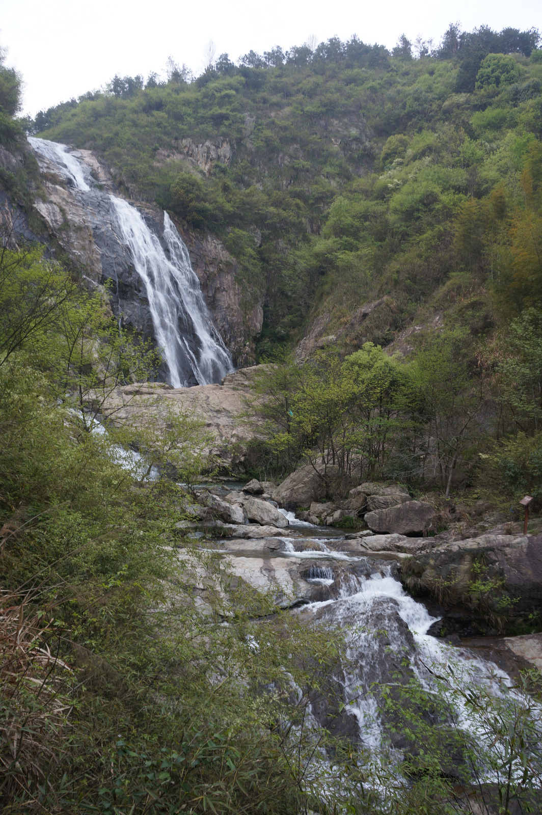 青山穿玉带,游龙下九天——天柱山大峡谷