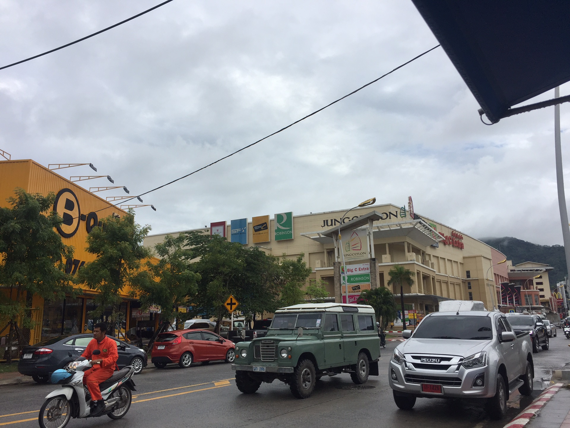 泰山需要玩几天_上海拉人均需要几天(2)