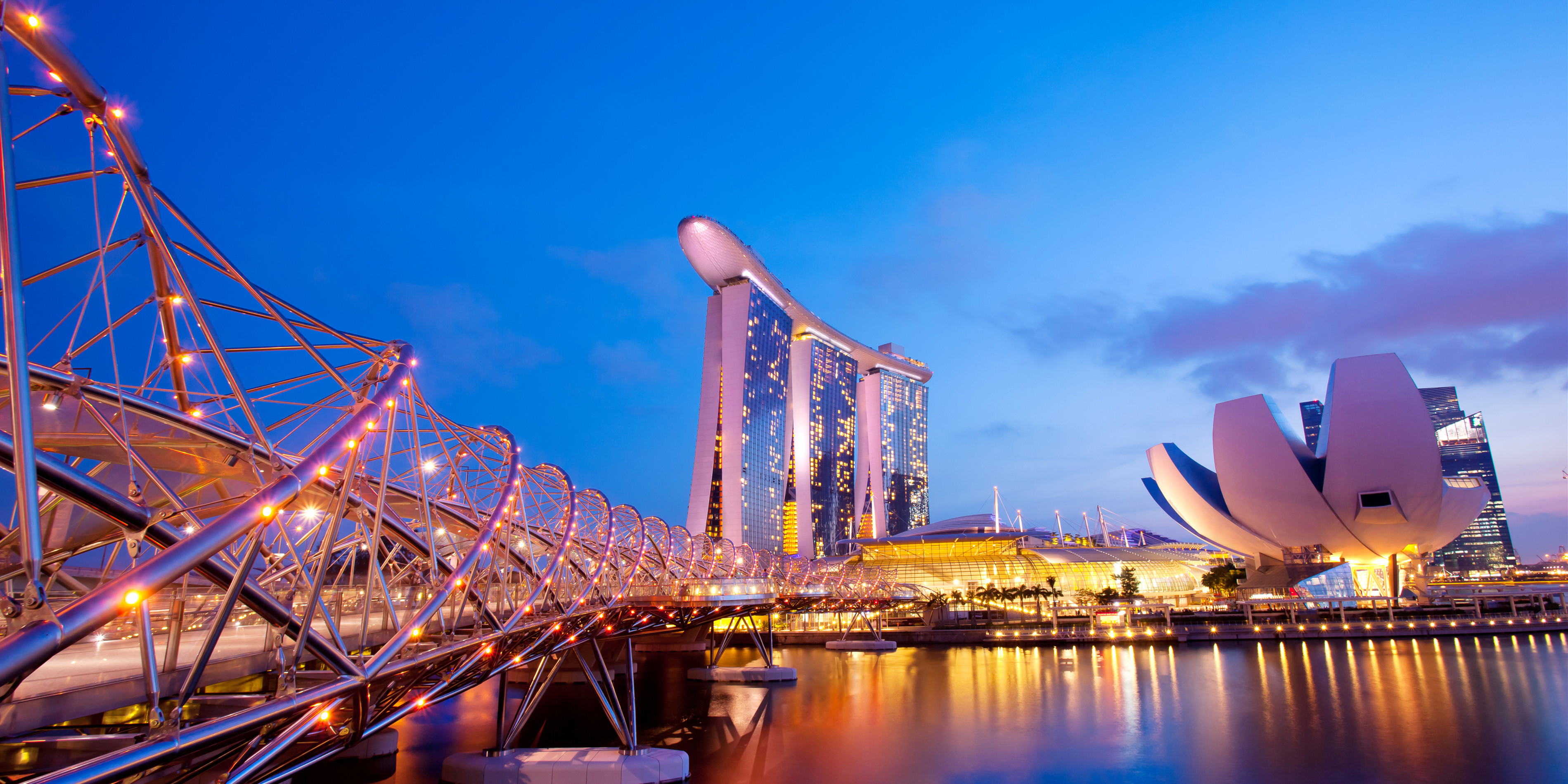 办理新加坡移民  是否需要先获得就业准证