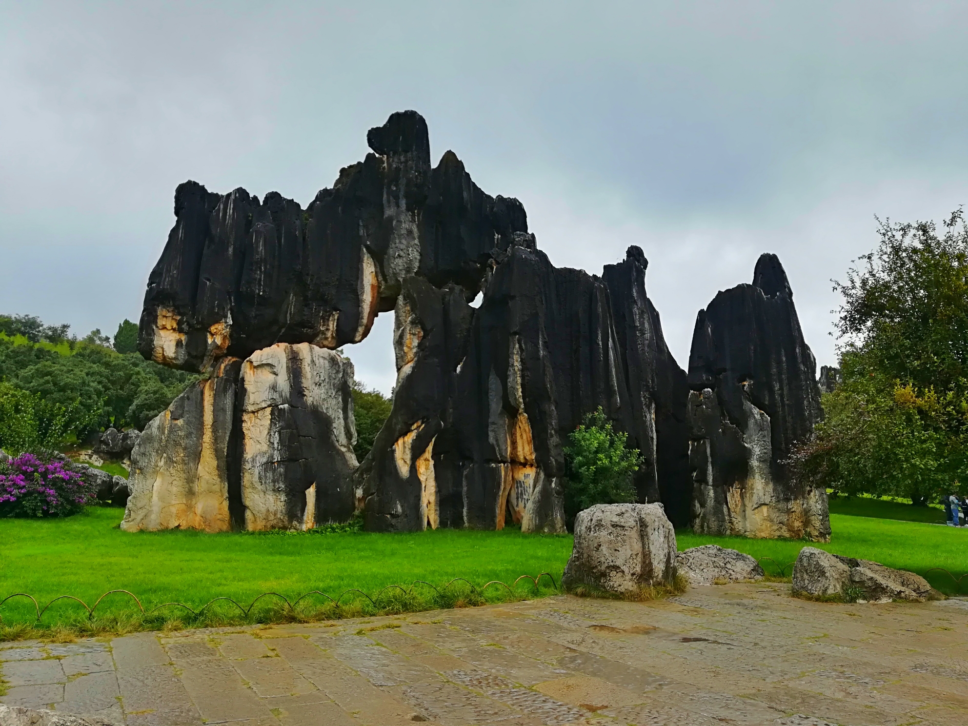这样的电脑跑分能进行大型游戏吗,这个跑分怎么样?