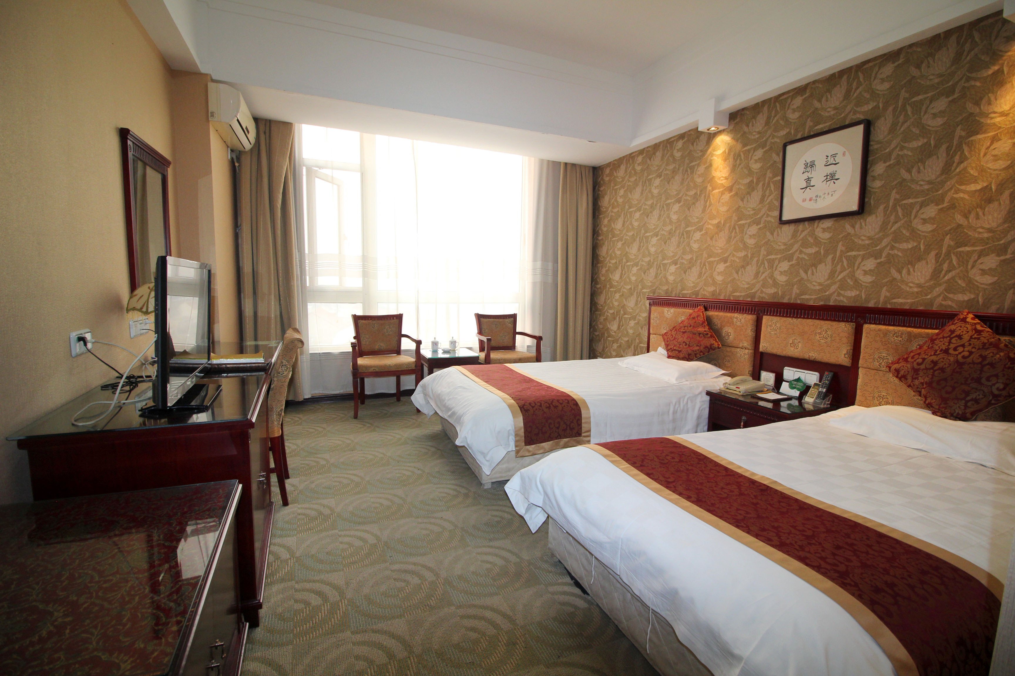 金港湾大饭店(蓬莱阁海洋极地世界店)(原蓬达金港湾大饭店)