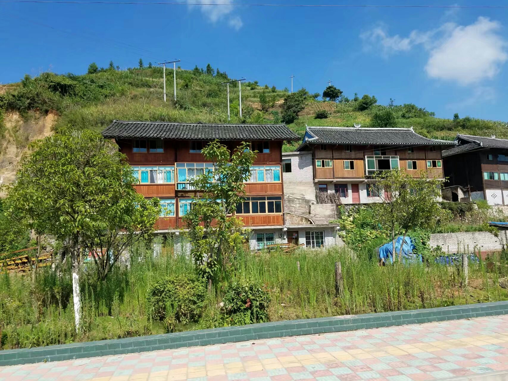 朗德上寨经济总量_经济