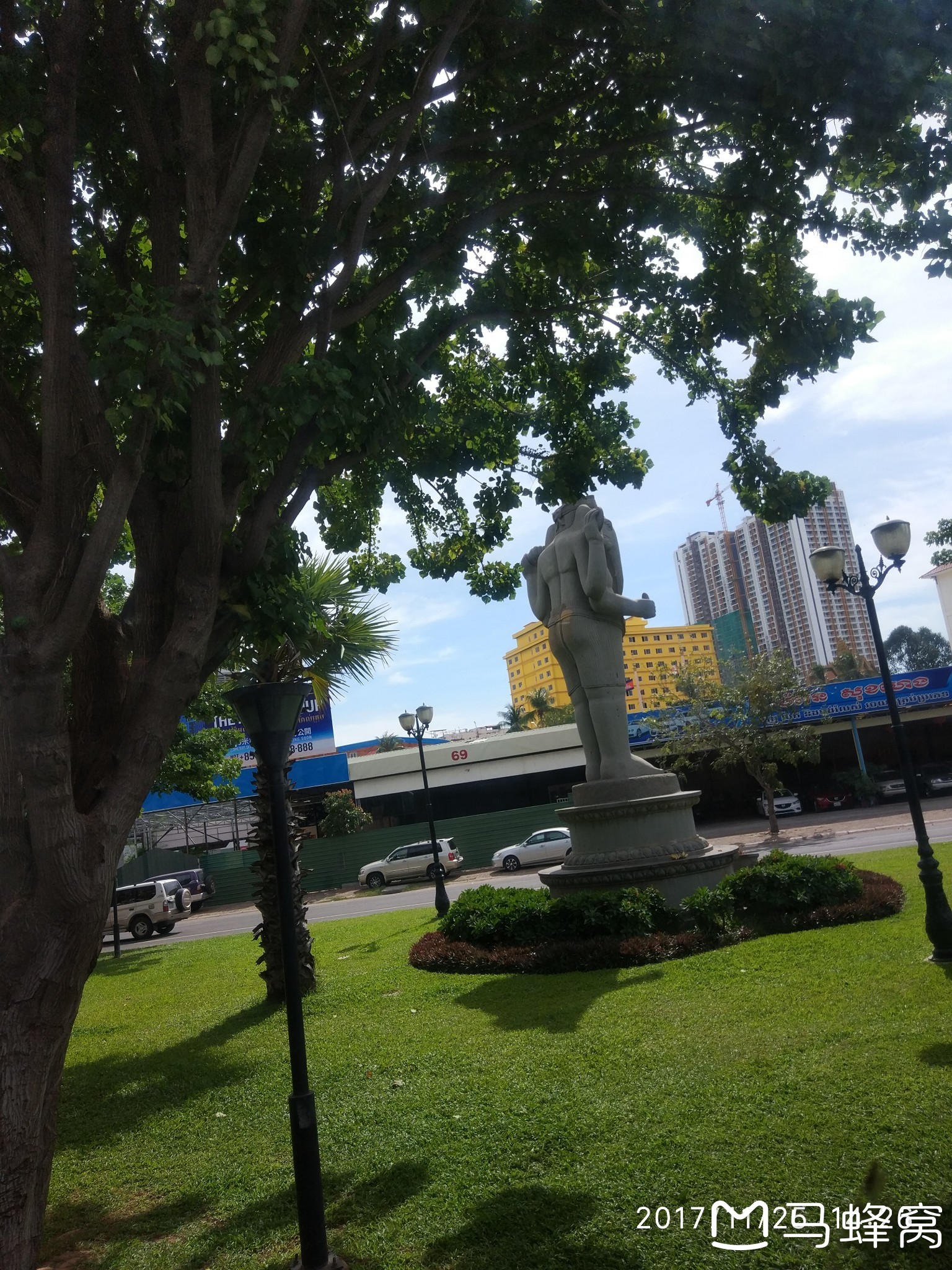 柬埔寨经济总量落后_柬埔寨经济图