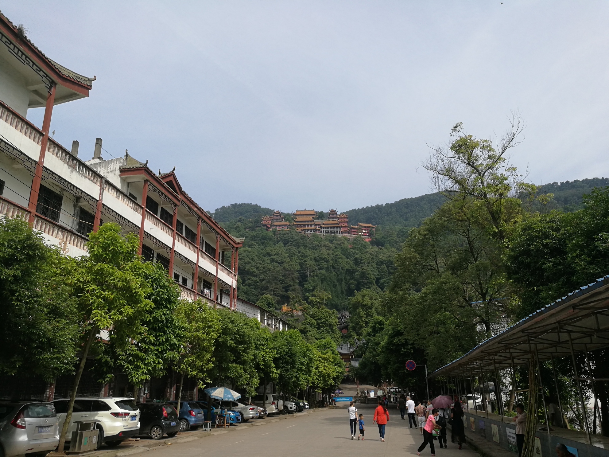 恰逢周日拜访泸州方山景区云峰山