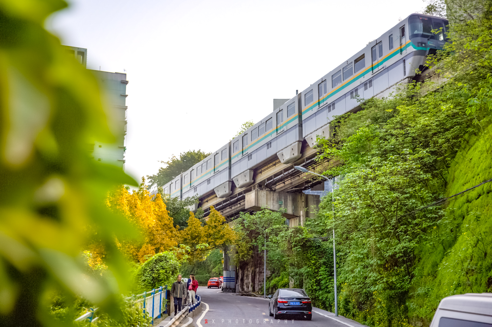 ChongQing LiZiBa Light Rail Station