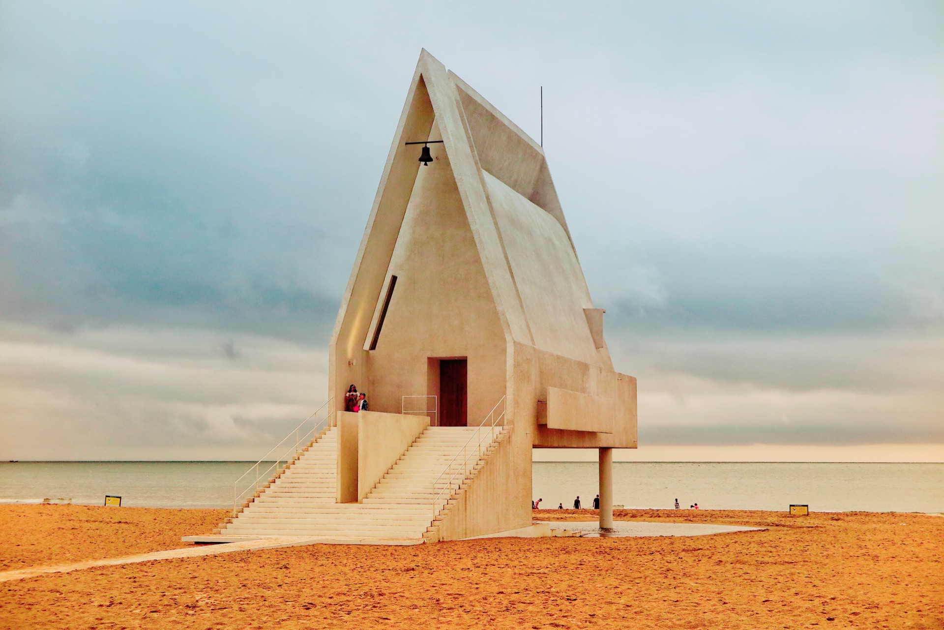 阿那亚——躲避人间热闹的修行处