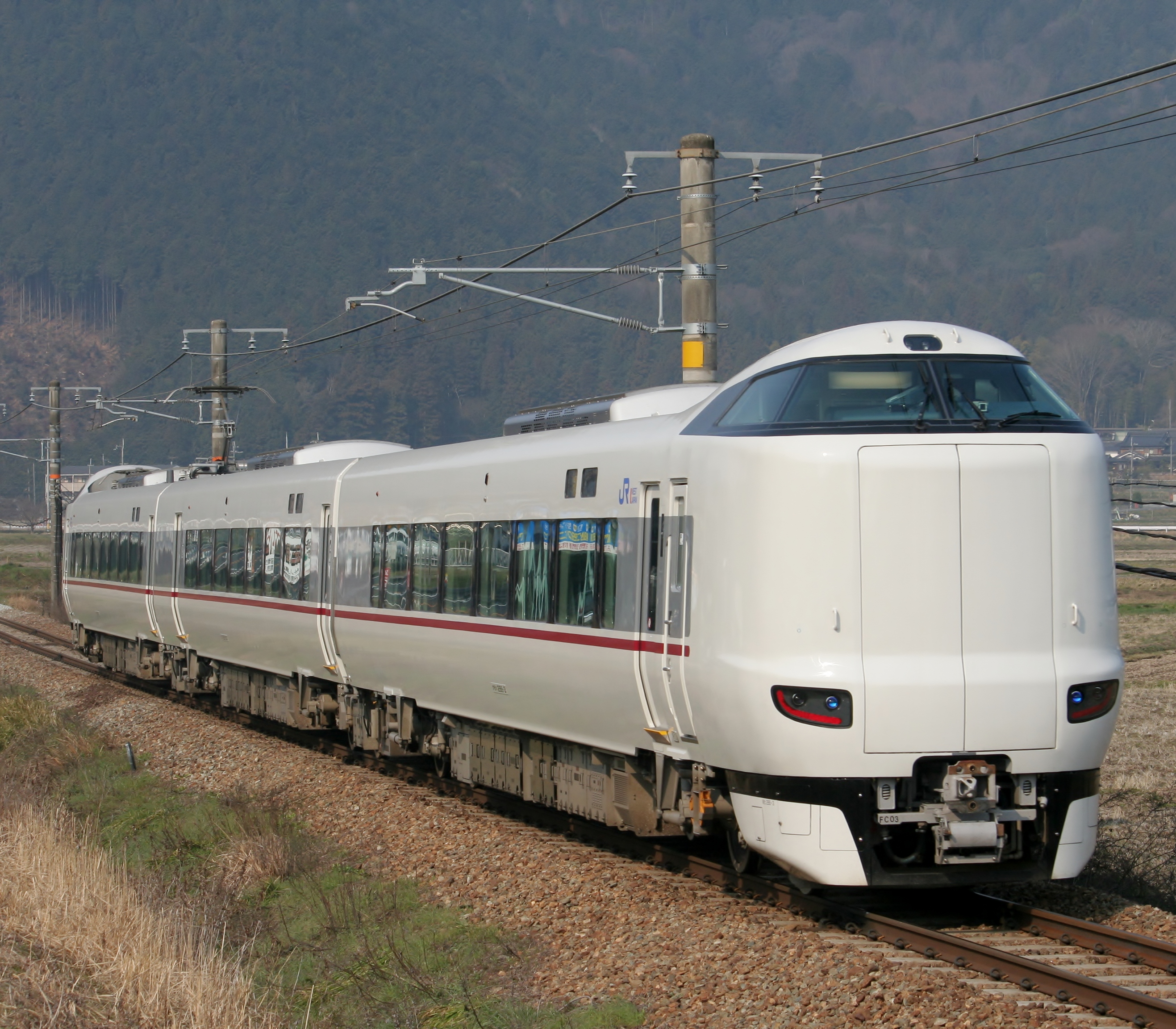 城崎温泉有直接到新大阪站的城崎号(きのさき / kinosaki)特快列车
