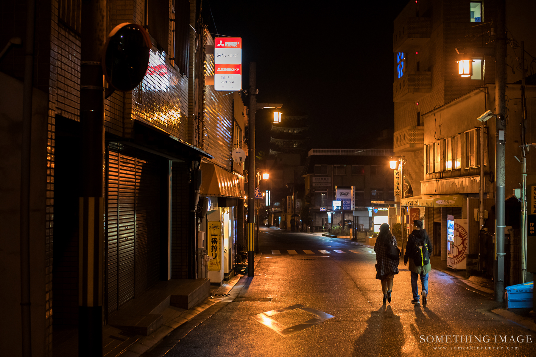 华西村人均收入_人均根底(3)