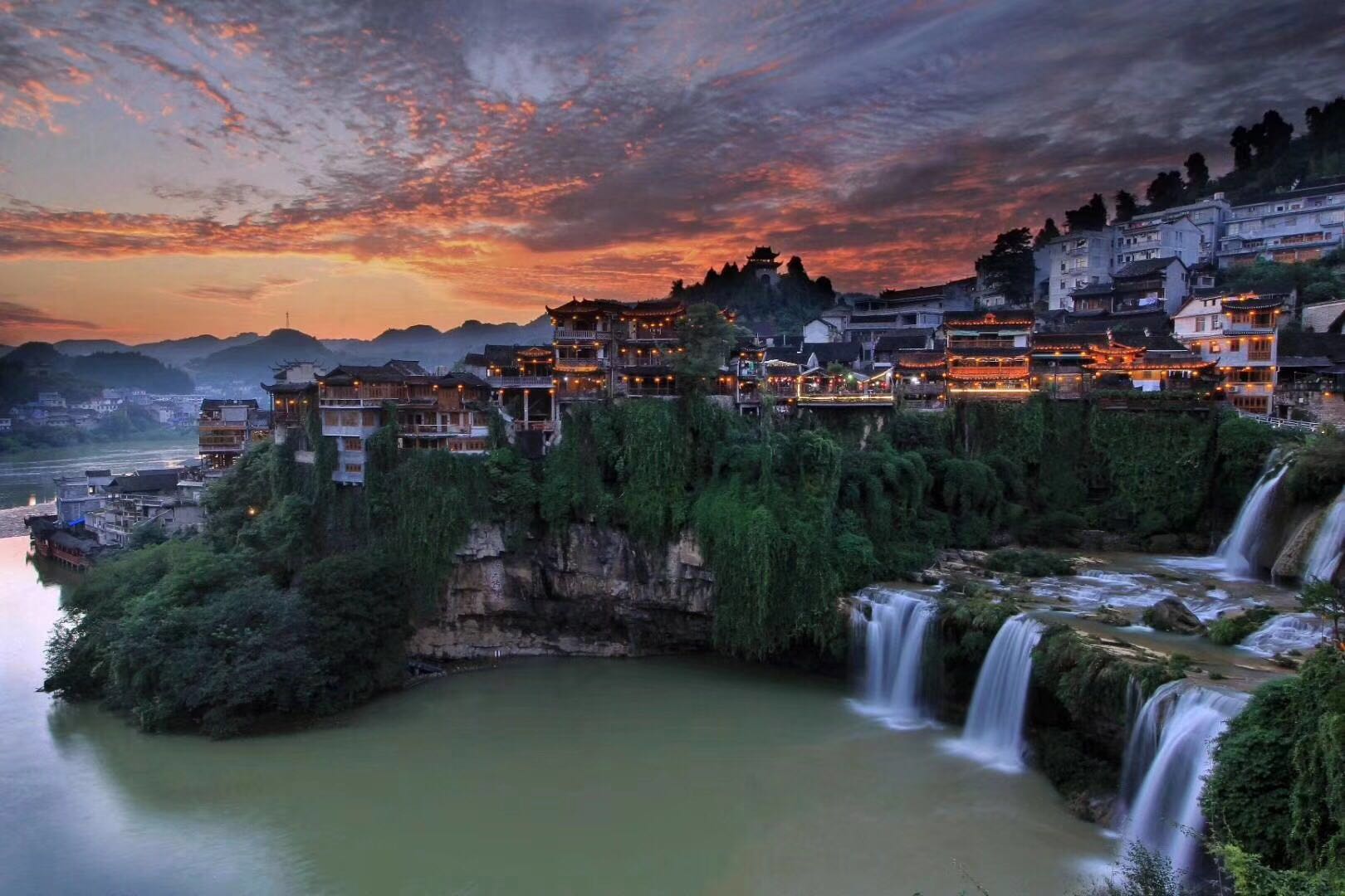 芙蓉镇两日游(湘西行程点击下面链接)微攻略图文详情图文介绍已下线