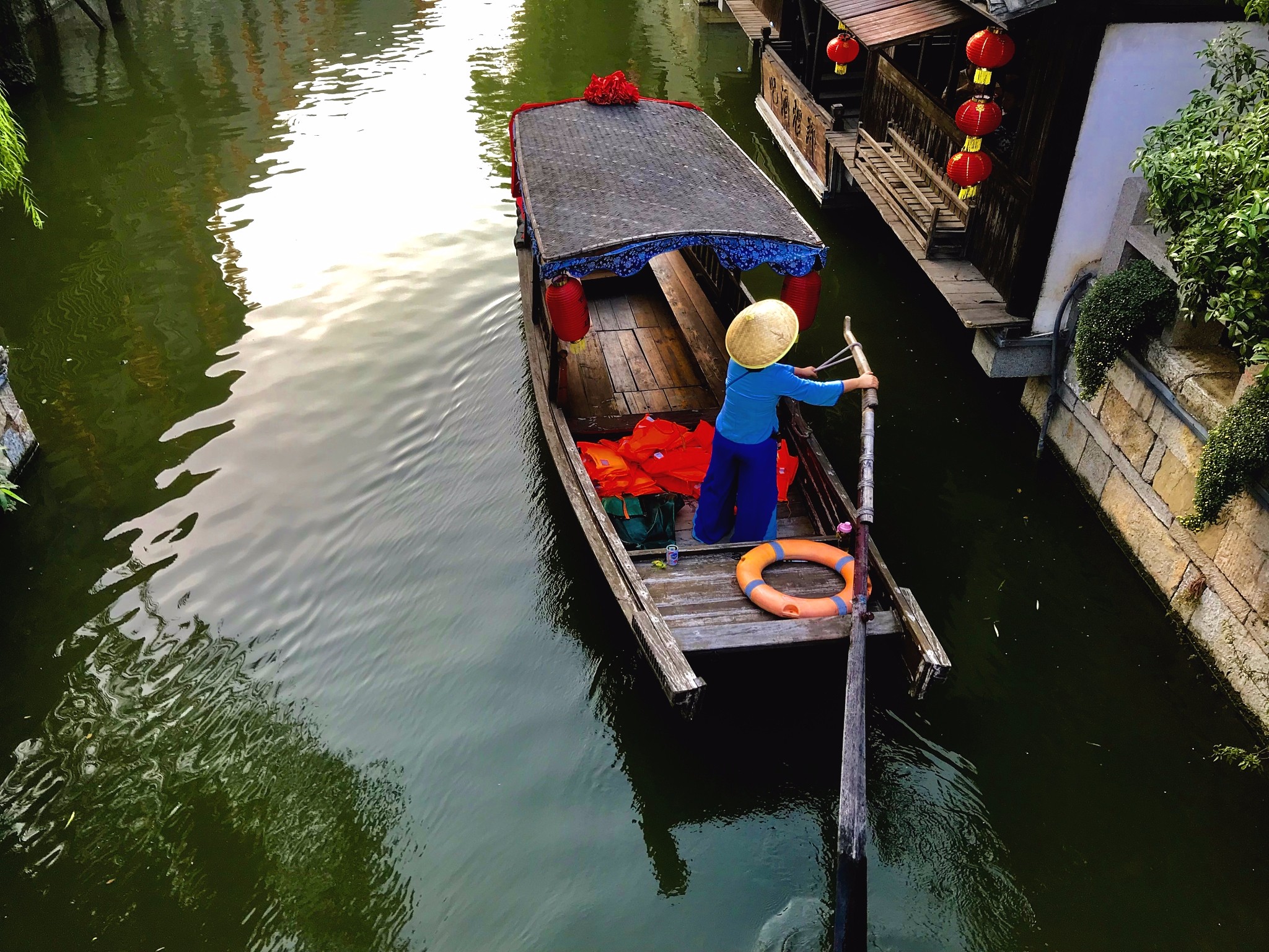 河瘦千家枕 风柔一橹归(台儿庄 微山湖)_游记