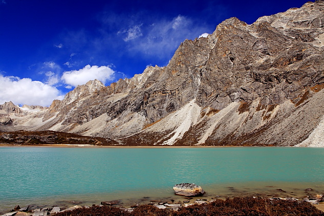 走近格聂秘境,探访人迹罕至的肖扎湖