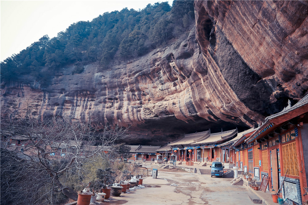 China GanSu Maijishan Grottoes